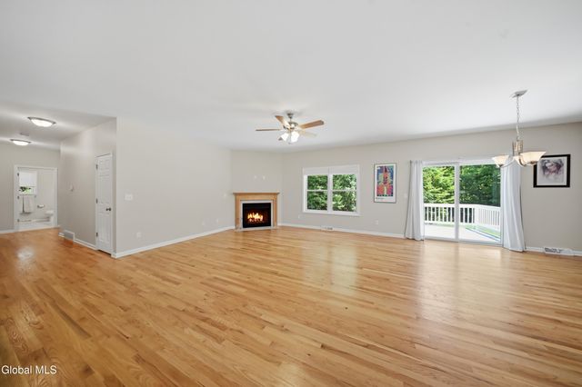 24 Morocco Lane, Colonie, NY 12304