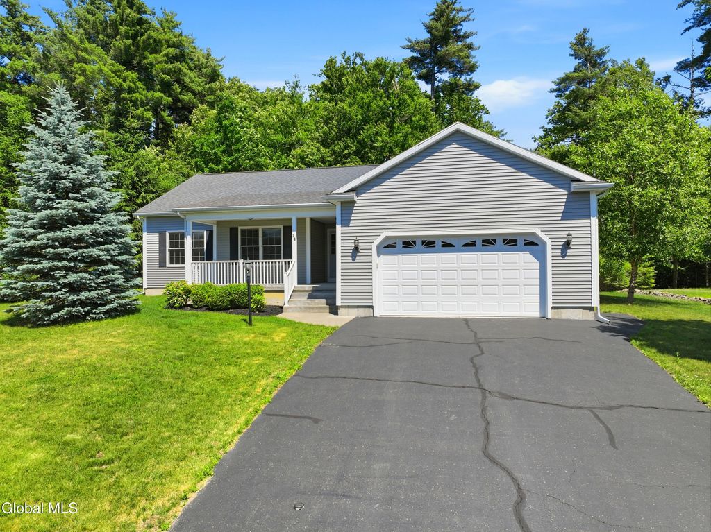 24 Morocco Lane, Colonie, NY 12304