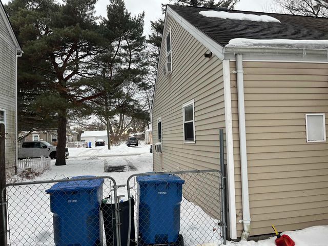 21548 Doepfer Road, Warren, MI 48091