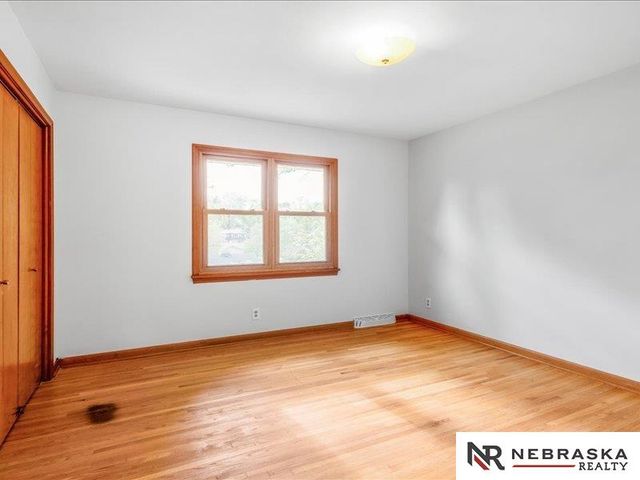 1006 Palamino Road, Omaha, NE 68154