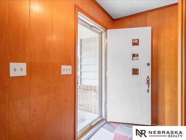 1006 Palamino Road, Omaha, NE 68154