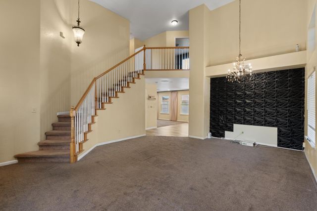 18 Jones Ranch Ct, Sacramento, CA 95838