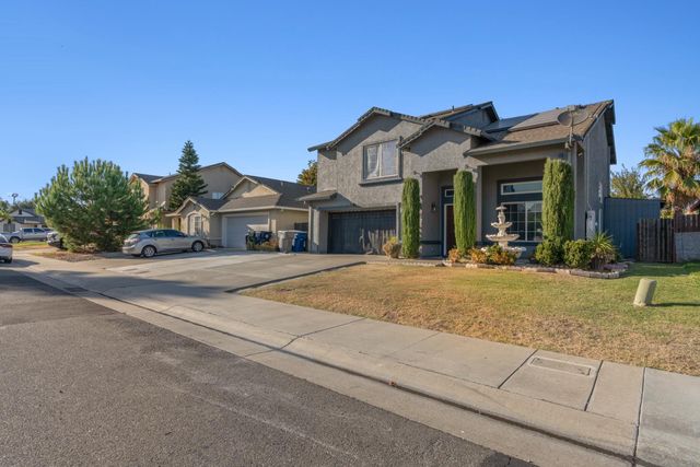 18 Jones Ranch Ct, Sacramento, CA 95838