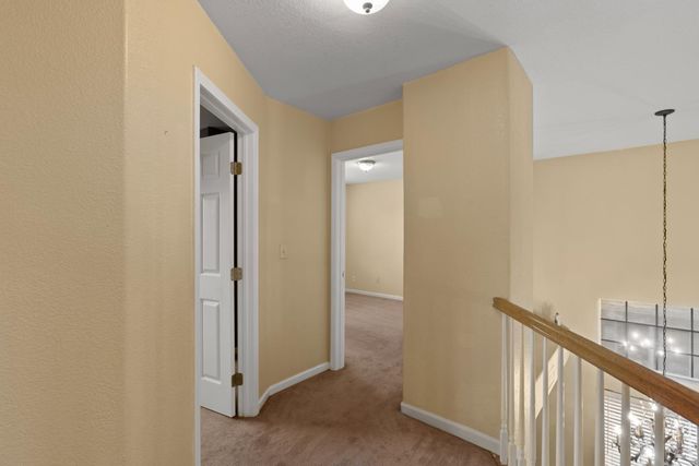 18 Jones Ranch Ct, Sacramento, CA 95838