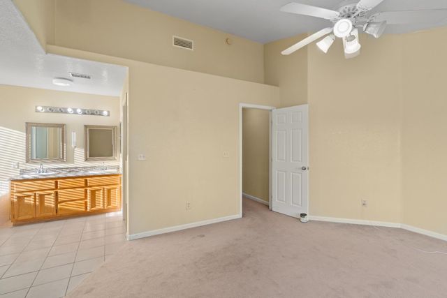 18 Jones Ranch Ct, Sacramento, CA 95838