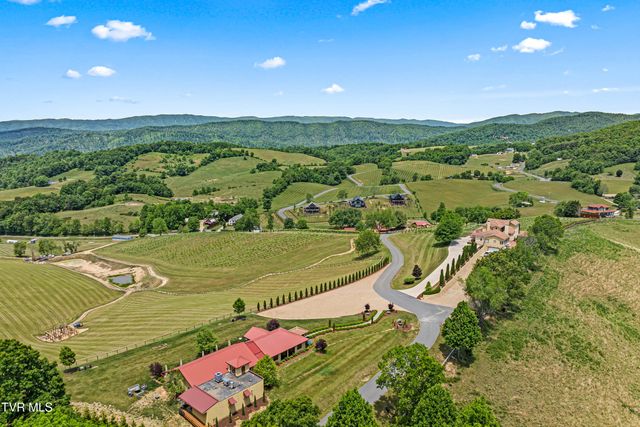 1877 Dry Hill Road, Butler, TN 37640
