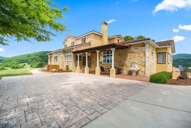 1877 Dry Hill Road, Butler, TN 37640