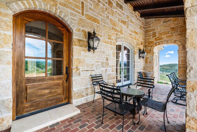 1877 Dry Hill Road, Butler, TN 37640