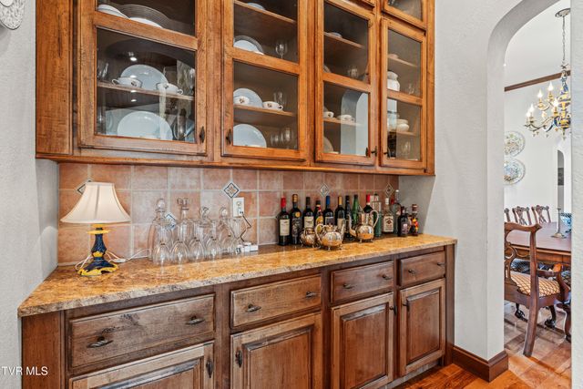 1877 Dry Hill Road, Butler, TN 37640