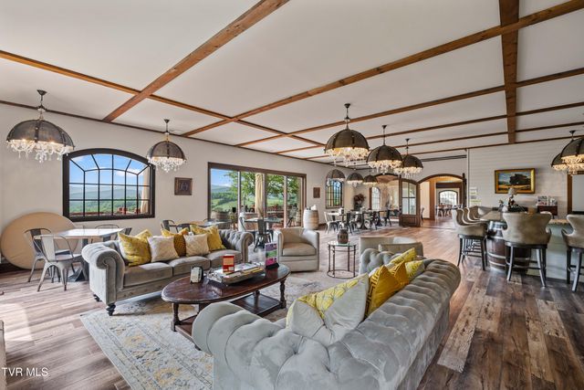 1877 Dry Hill Road, Butler, TN 37640
