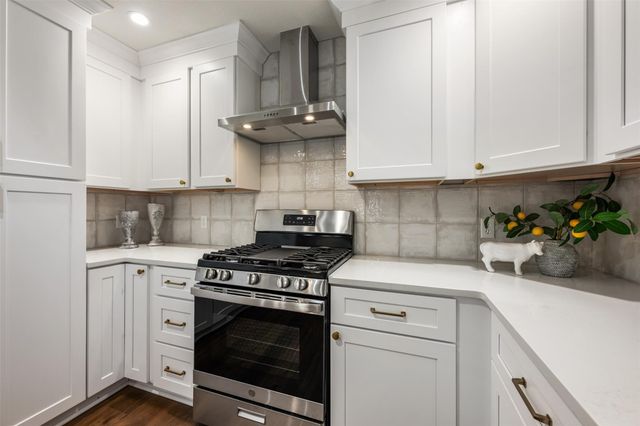 109 Vandeventer DR, Burnet, TX 78611