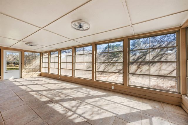 109 Vandeventer DR, Burnet, TX 78611