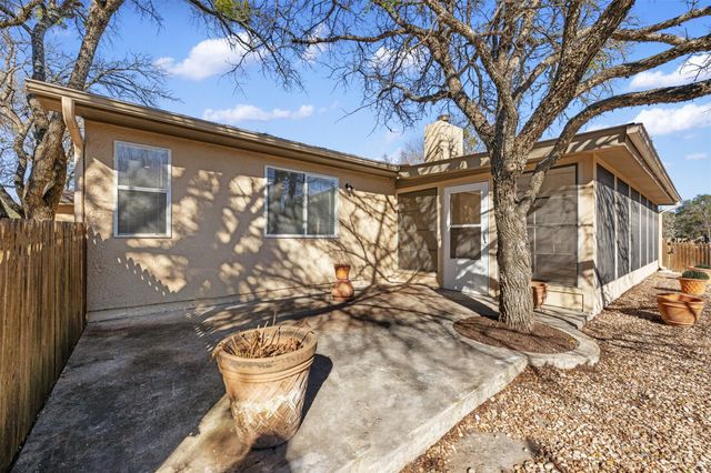 109 Vandeventer DR, Burnet, TX 78611