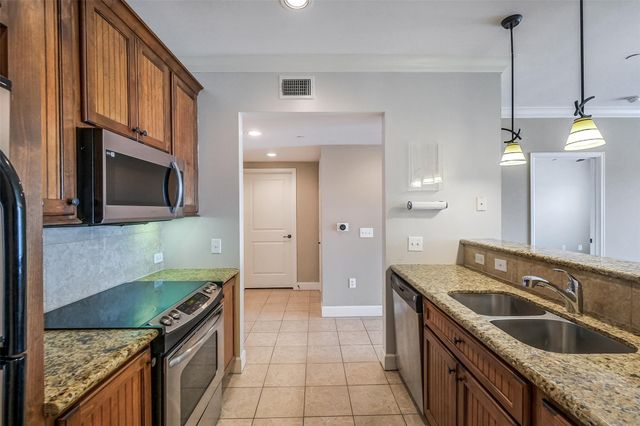 2203 Dorrington Street 309, Houston, TX 77030