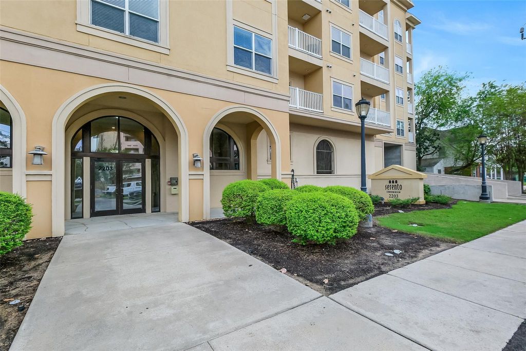 2203 Dorrington Street 309, Houston, TX 77030