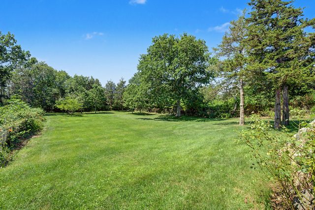 21 Grazing Field Lane, Dennis, MA 02638