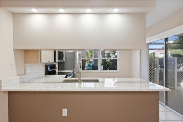 3365 SW Sunset Trace Circle, Palm City, FL 34990