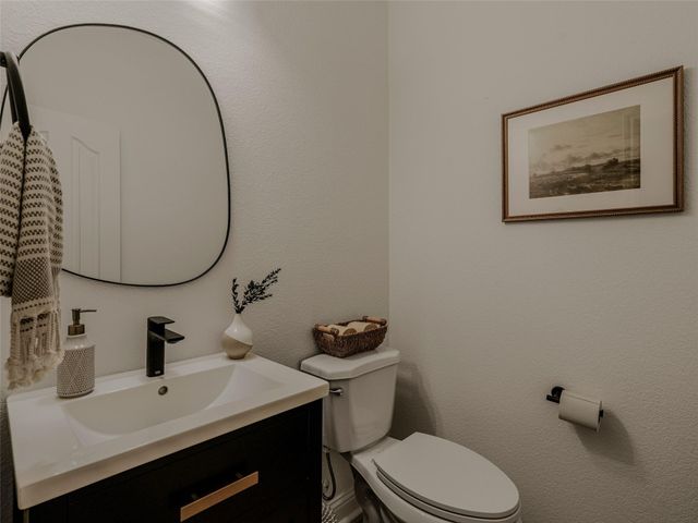 12516 Uvalde Creek DR, Austin, TX 78732