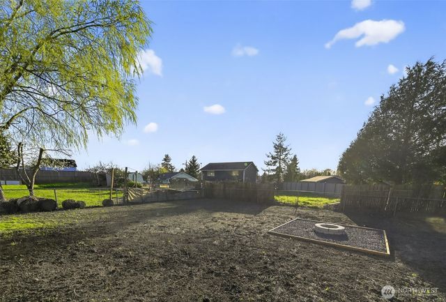 6628 66th Drive NE, Marysville, WA 98270