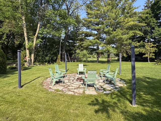 405 W Washington STREET, Waterford, WI 53185