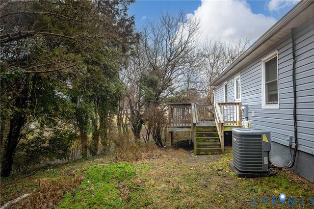 905 Apple Grove Ct, Henrico, VA 23223