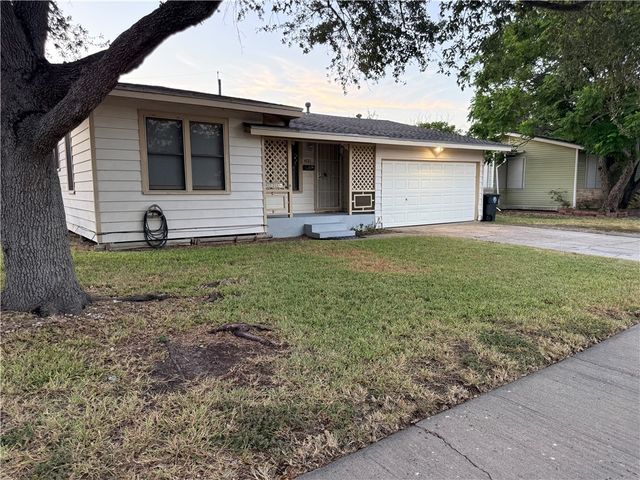 4721 Dody St, Corpus Christi, TX 78411