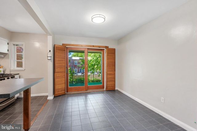 8324 RIDGELY OAK RD, Parkville, MD 21234