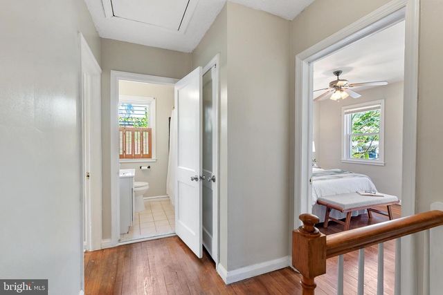 8324 RIDGELY OAK RD, Parkville, MD 21234
