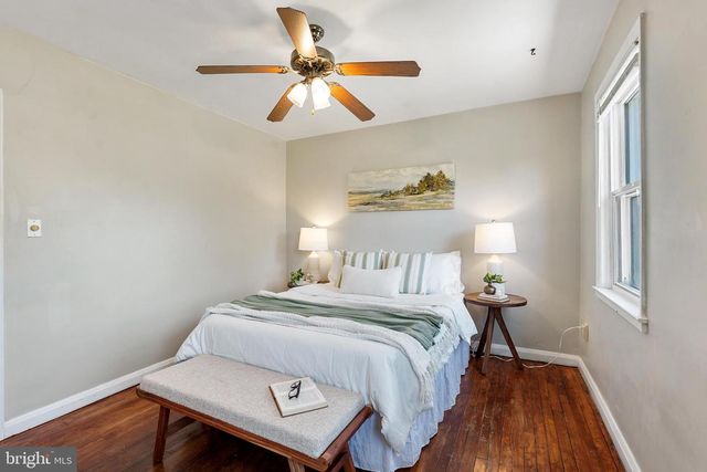 8324 RIDGELY OAK RD, Parkville, MD 21234