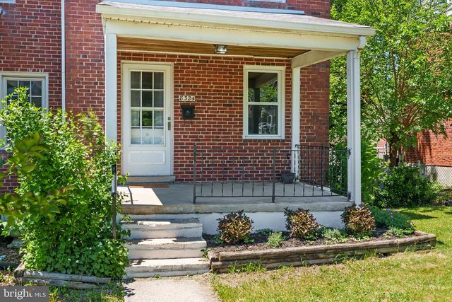 8324 RIDGELY OAK RD, Parkville, MD 21234