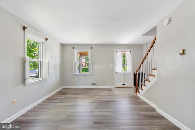 8324 RIDGELY OAK RD, Parkville, MD 21234