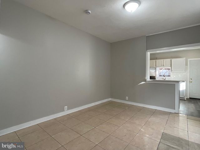 1460 S 9TH ST, Camden, NJ 08104
