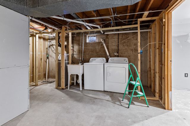 7551 Terrier Lane, Rockford, IL 61108