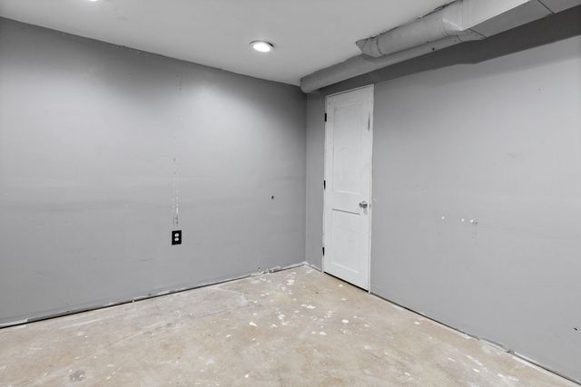 7551 Terrier Lane, Rockford, IL 61108