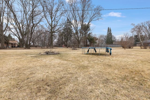 7551 Terrier Lane, Rockford, IL 61108