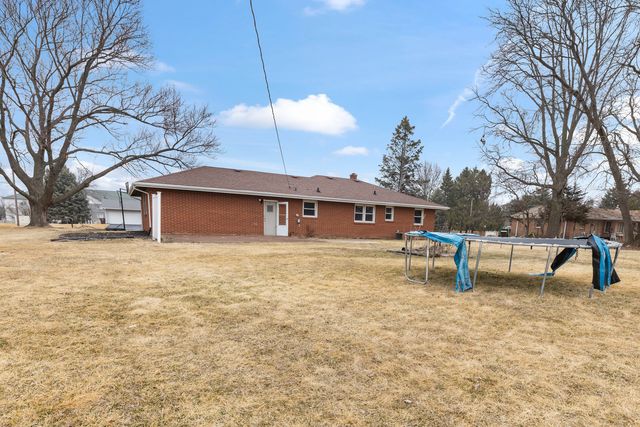 7551 Terrier Lane, Rockford, IL 61108