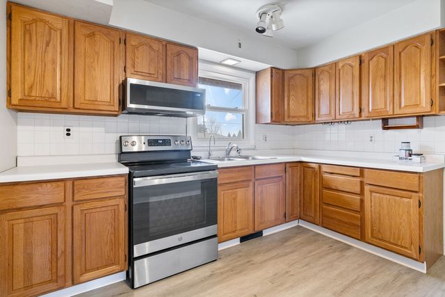 7551 Terrier Lane, Rockford, IL 61108