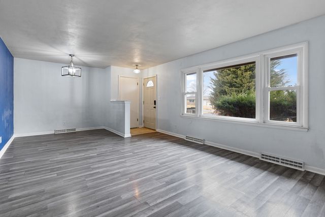 7551 Terrier Lane, Rockford, IL 61108