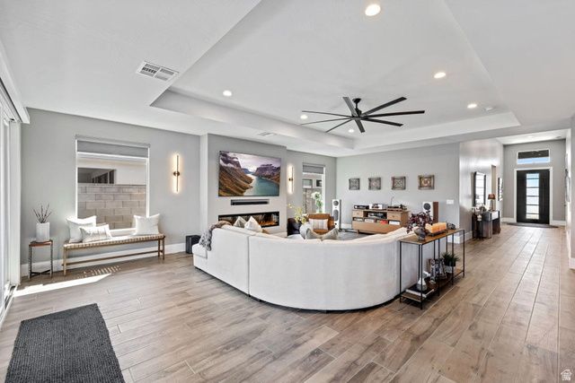 2736 WHIRLAWAY TRL, Santa Clara, UT 84765