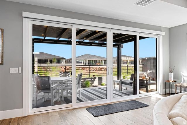 2736 WHIRLAWAY TRL, Santa Clara, UT 84765
