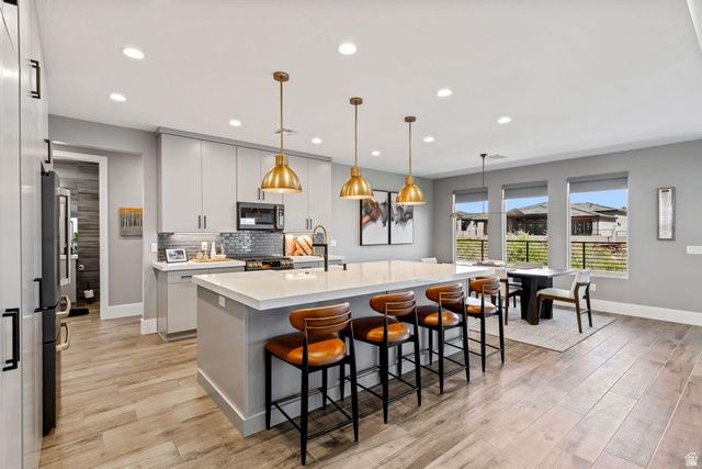 2736 WHIRLAWAY TRL, Santa Clara, UT 84765