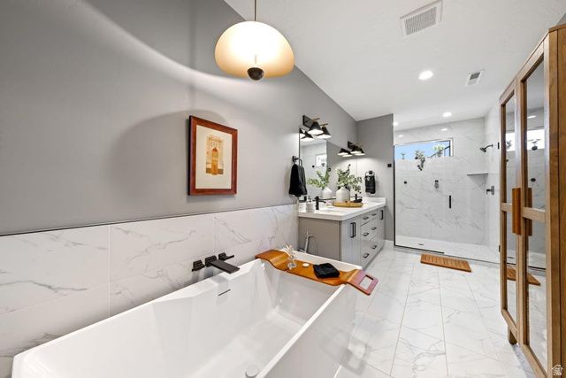 2736 WHIRLAWAY TRL, Santa Clara, UT 84765