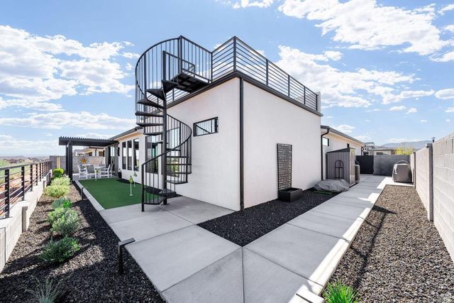 2736 WHIRLAWAY TRL, Santa Clara, UT 84765