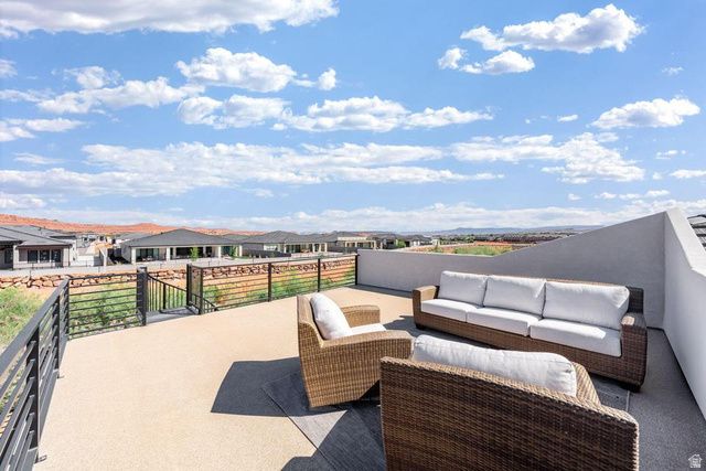 2736 WHIRLAWAY TRL, Santa Clara, UT 84765