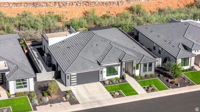 2736 WHIRLAWAY TRL, Santa Clara, UT 84765