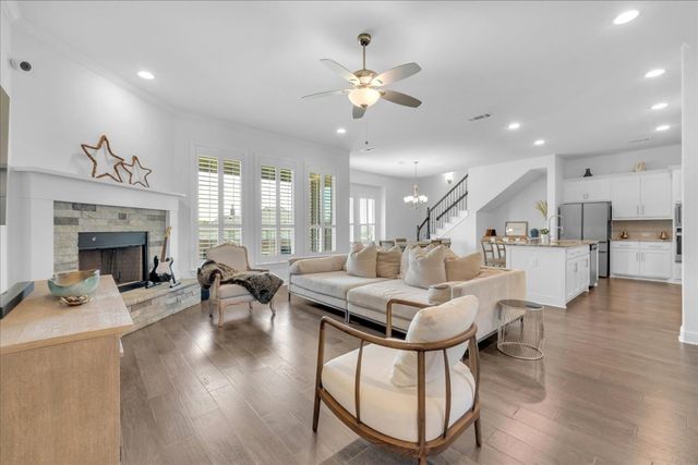 846 Deleon Drive, Midlothian, TX 76065
