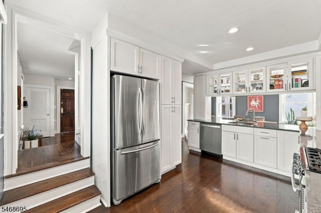 216 Village Rd, South Orange Village Twp., NJ 07079