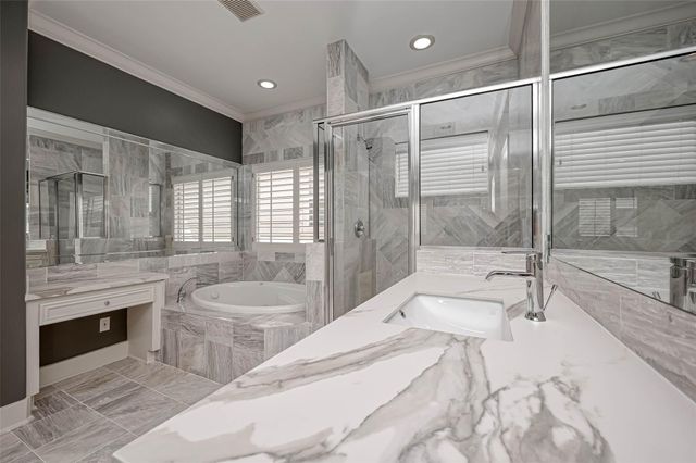 6413 Westcott Street, Houston, TX 77007