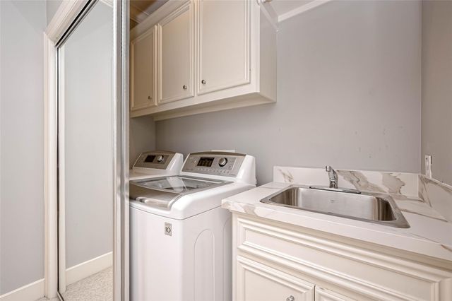 6413 Westcott Street, Houston, TX 77007
