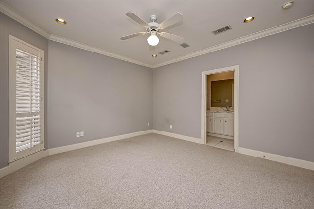 6413 Westcott Street, Houston, TX 77007